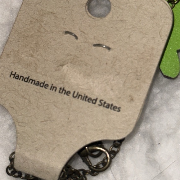 Unpossible Cuts Necklace Laser-cut Wood Pendant Sea Turtle Wooden Jewelry - Picture 6 of 9